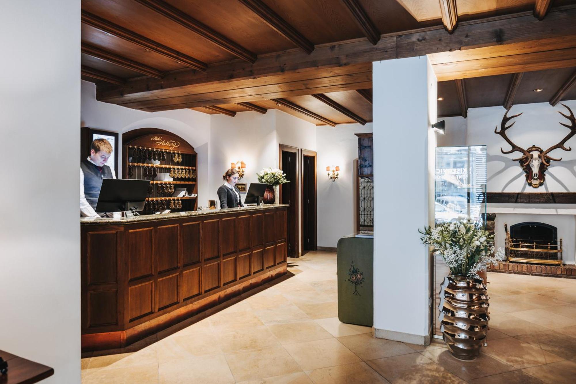 Hotel Arlberg Lech Екстер'єр фото